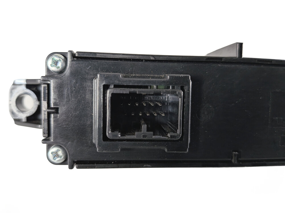 Thumbnail 8: 2016 RANGE ROVER SPORT (L494) REAR HEATED SEAT HEATER DUAL BUTTON CONTROL SWITCH