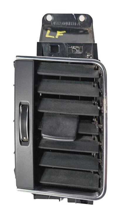 Thumbnail 6: 2016 RANGE ROVER SPORT (L494) FRONT LEFT DRIVER DASH HEAT AIR AC VENT (Black)