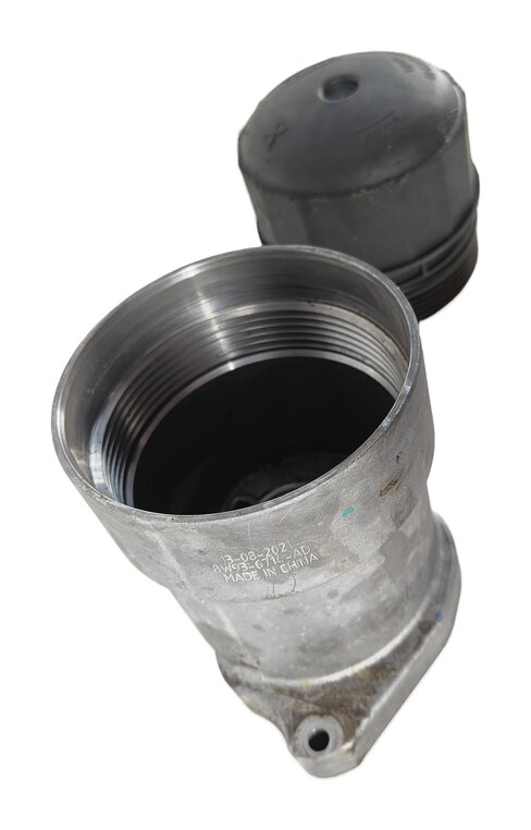 Thumbnail 4: 2016 RANGE ROVER SPORT L494 3.0L (306PS AJ126) ENGINE OIL FILTER HOUSING w/ CAP