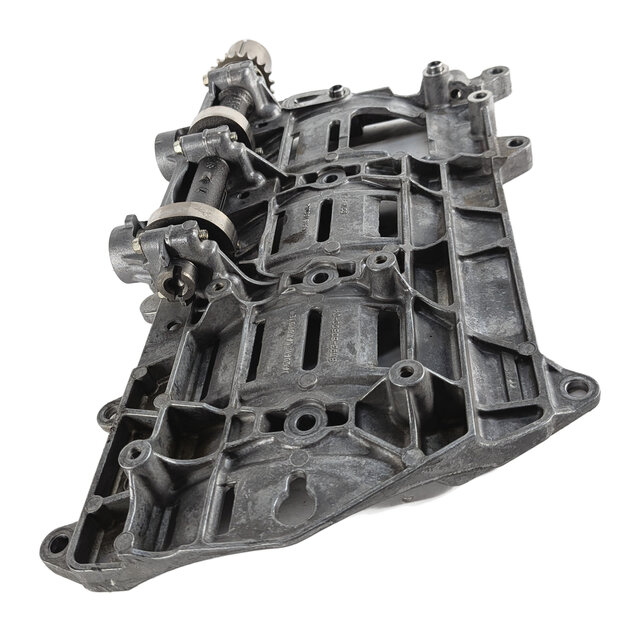 Thumbnail 4: 2016 RANGE ROVER SPORT (L494) 3.0L AJ126 ENGINE OIL PAN BAFFLE w/ BALANCE SHAFT