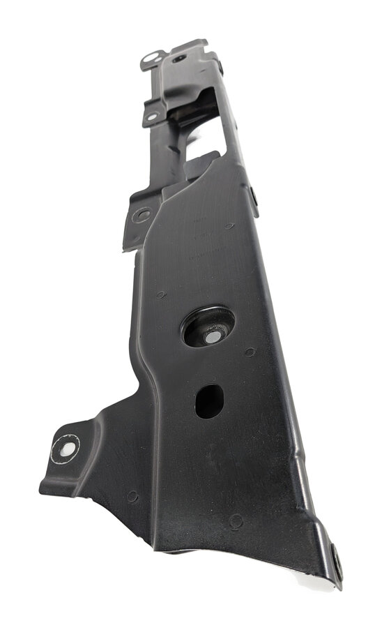 Thumbnail 5: 2017 LAND ROVER DISCOVERY (L462) FRONT LEFT FENDER UPPER MOUNT SUPPORT BRACKET