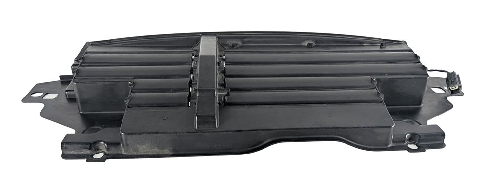 Thumbnail 2: 17-19 LAND ROVER DISCOVERY (L462) 3.0L DIESEL ACTIVE RADIATOR SHUTTER ASSEMBLY
