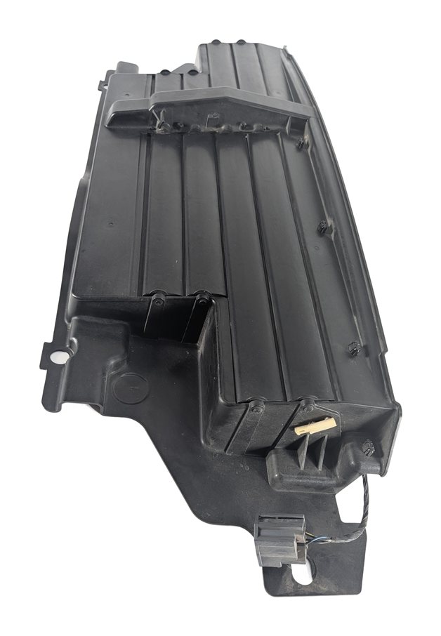 Thumbnail 4: 17-19 LAND ROVER DISCOVERY (L462) 3.0L DIESEL ACTIVE RADIATOR SHUTTER ASSEMBLY