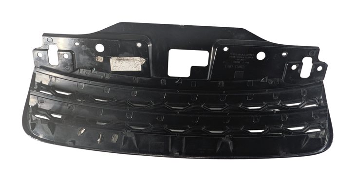 Thumbnail 6: 2017-2020 LAND ROVER DISCOVERY (L462) FRONT PRIMARY CENTER GRILLE (SILVER MESH)
