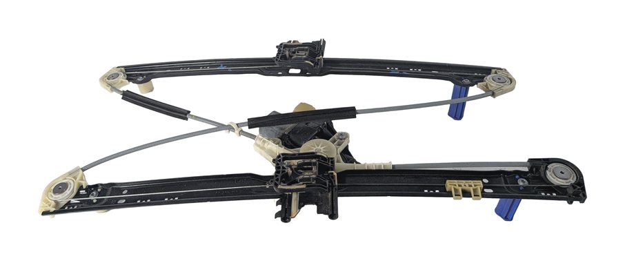 Thumbnail 2: 17-21 LAND ROVER DISCOVERY L462 REAR LEFT DOOR WINDOW REGULATOR w/ MOTOR