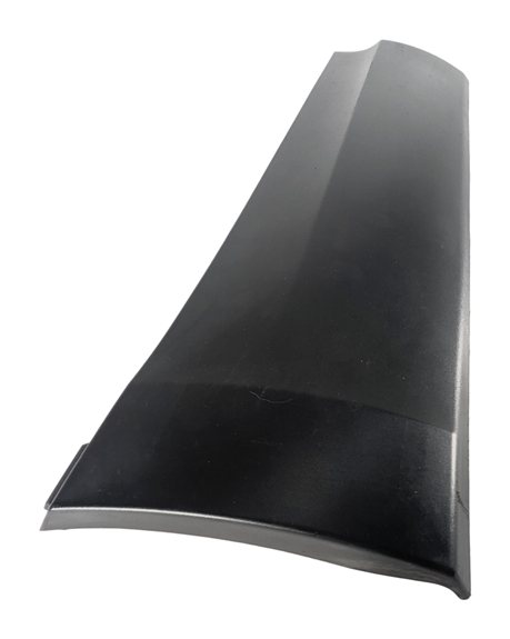 Thumbnail 4: 17-23 LAND ROVER DISCOVERY (L462) REAR RIGHT LOWER DOOR TRIM MOULDING (BLACK)