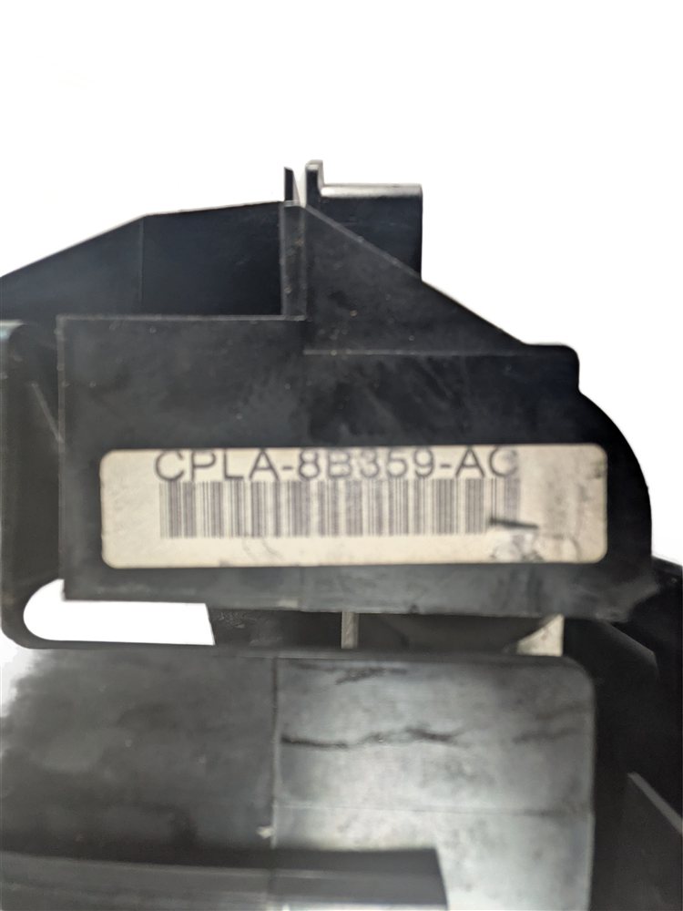 Thumbnail 8: 13-20 ROVER SPORT DISCOVERY (L405 L462 L494) RIGHT AUXILIARY RADIATOR & BRACKET