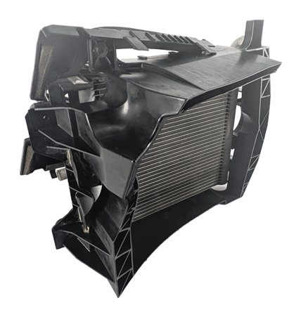 13-20 ROVER SPORT DISCOVERY (L405 L462 L494) LEFT AUXILIARY RADIATOR & BRACKET