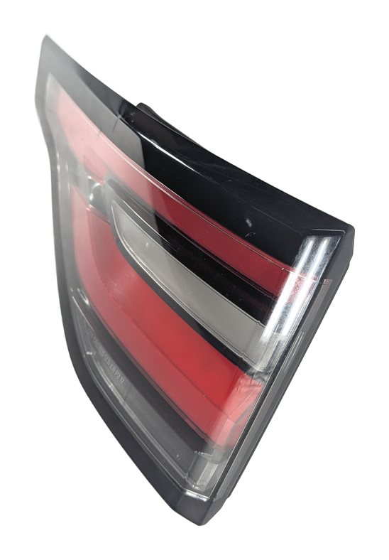 Thumbnail 5: 17-20 LAND ROVER DISCOVERY L462 REAR LEFT DRIVER OUTER QUARTER TAILLIGHT LAMP