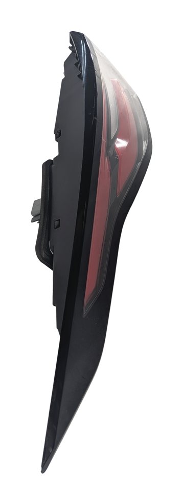 Thumbnail 6: 17-20 LAND ROVER DISCOVERY L462 REAR LEFT DRIVER OUTER QUARTER TAILLIGHT LAMP
