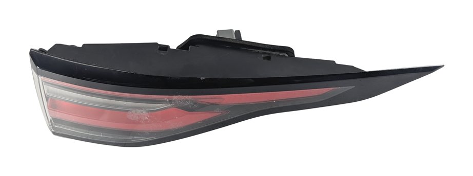 Thumbnail 4: 17-20 LAND ROVER DISCOVERY L462 REAR RIGHT PASSENGER OUTER QUARTER TAILLIGHT