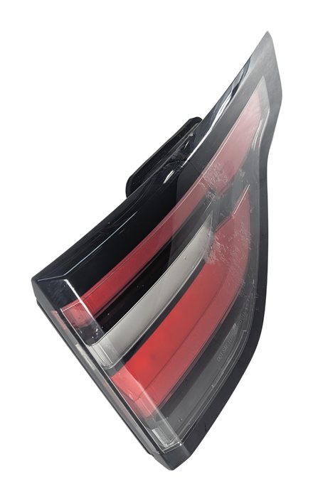 Thumbnail 6: 17-20 LAND ROVER DISCOVERY L462 REAR RIGHT PASSENGER OUTER QUARTER TAILLIGHT