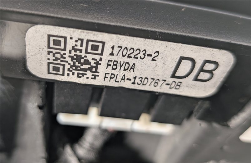 Thumbnail 10: 17-20 ROVER DISCOVERY (L462) HEATED STEERING w/SHIFT PADDLES GRAY STITCH (Black)
