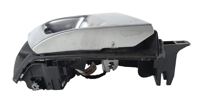 Thumbnail 6: 13-22 ROVER SPORT DISCOVERY L404 L462 L494 LEFT FRONT OR REAR INTERIOR HANDLE