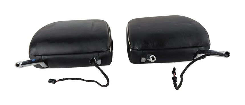 Thumbnail 2: 17-23 ROVER DISCOVERY L462 REAR 3RD ROW LEFT/RIGHT POWER HEADREST SET/2 (Black)