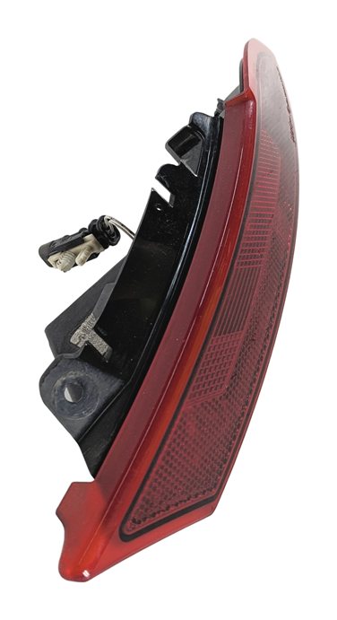 Thumbnail 5: 17-20 LAND ROVER DISCOVERY L462 REAR RIGHT PASSENGER LOWER BUMPER TAILLIGHT LAMP