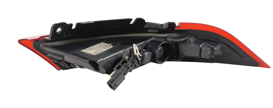 Thumbnail 6: 17-20 LAND ROVER DISCOVERY L462 REAR LEFT DRIVER LOWER BUMPER TAILLIGHT LAMP