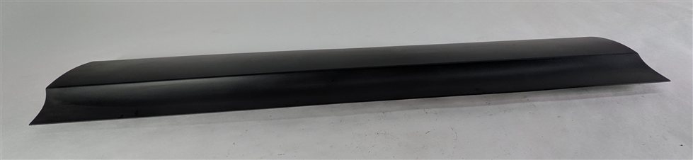 Thumbnail 6: 17-23 ROVER DISCOVERY (L462) FRONT LEFT DRIVER LOWER DOOR TRIM MOULDING (BLACK)