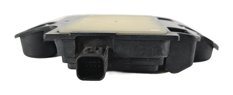 Thumbnail 4: 17-19 ROVER SPORT DISCOVERY L494 L462 REAR LEFT or RIGHT BLIND SPOT RADAR SENSOR