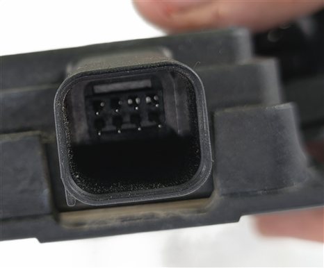 Thumbnail 8: 17-19 ROVER SPORT DISCOVERY L494 L462 REAR LEFT or RIGHT BLIND SPOT RADAR SENSOR