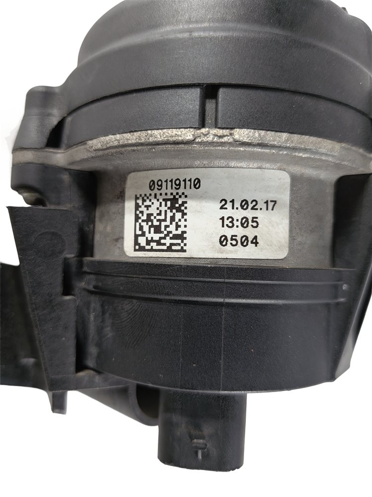 Thumbnail 9: 2017 LAND ROVER DISCOVERY (L462) 3.0L SUPER ENGINE AUXILIARY WATER COOLANT PUMP