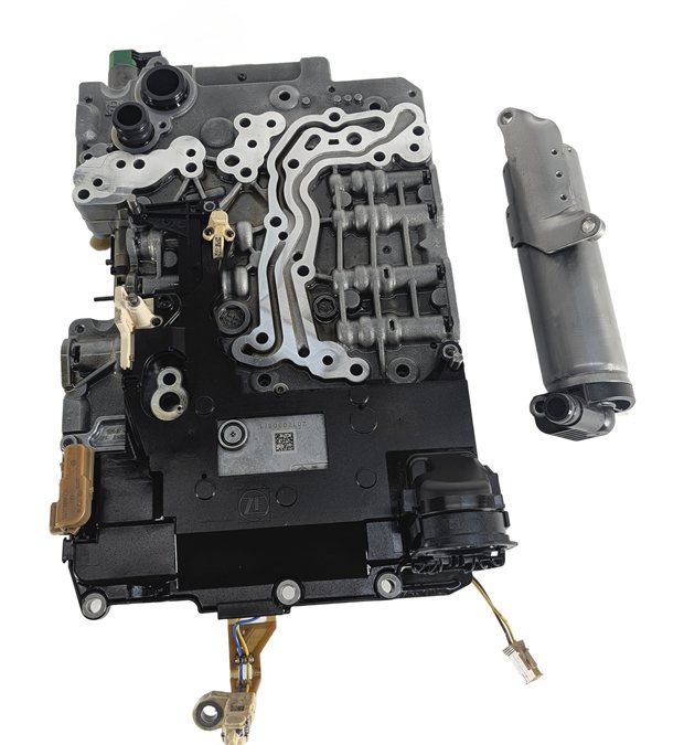 Thumbnail 3: 17-23 RANGE ROVER SPORT DISCOVERY VELAR (L494 L462 L560) TRANSMISSION VALVE BODY