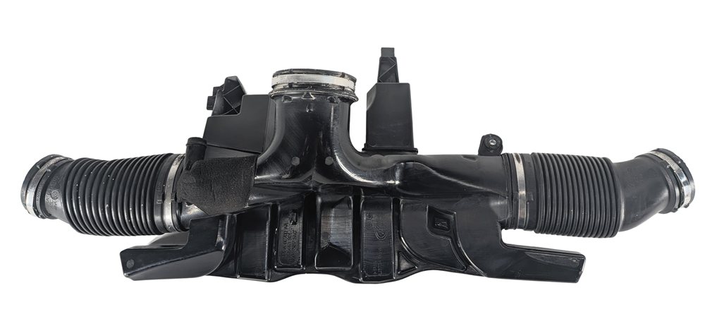 Thumbnail 9: 2017 LAND ROVER DISCOVERY (L462) 3.0L AJ126 ENGINE AIR INTAKE RESONATOR DUCT