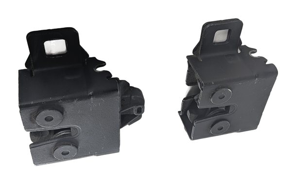 Thumbnail 5: 2017 LAND ROVER DISCOVERY (L462) FRONT LEFT & RIGHT HOOD LID LOCK LATCH SET/2