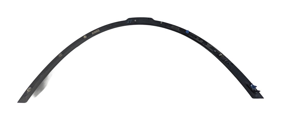 Thumbnail 7: 2017 LAND ROVER DISCOVERY (L462) FRONT LEFT WHEEL ARCH MOLDING (MATTE BLACK)