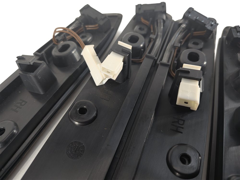 Thumbnail 8: 2017 LAND ROVER DISCOVERY L462 DASH DOOR PANEL TRIM SET/7 (Natural Shadow Oak)