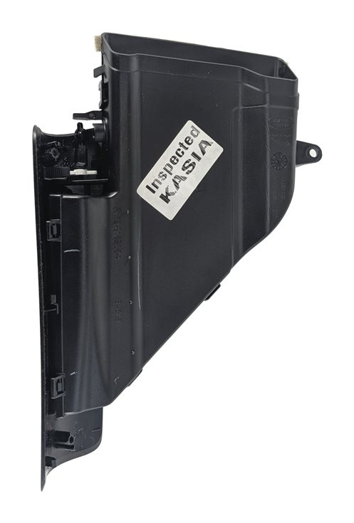 Thumbnail 3: 2017 LAND ROVER DISCOVERY (L462) REAR LEFT B PILLAR HEAT AIR AC VENT (Black)