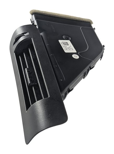 Thumbnail 2: 2017 LAND ROVER DISCOVERY (L462) REAR RIGHT B PILLAR HEAT AIR AC VENT (Black)