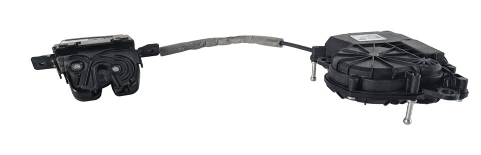 Thumbnail 2: 2017 LAND ROVER DISCOVERY L462 REAR LIFTGATE LOCK LATCH ACTUATOR w/ CINCH MOTOR