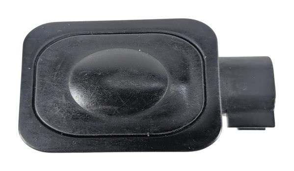 Thumbnail 5: 2017 LAND ROVER DISCOVERY L462 REAR LIFTGATE TAILGATE RELEASE OPEN SWITCH BUTTON