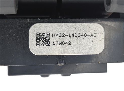 Thumbnail 8: 2017 LAND ROVER DISCOVERY (L462) REAR LEFT FOLDING SEAT CONTROL SWITCH BUTTON