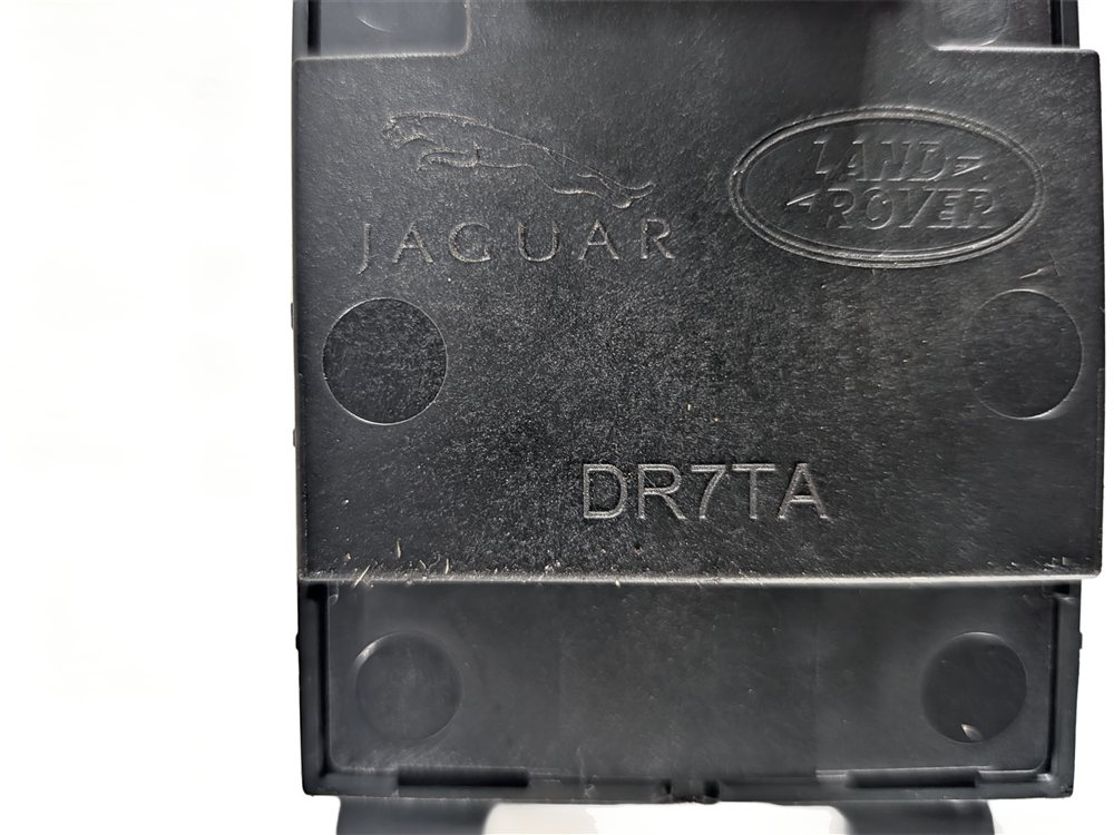 Thumbnail 9: 2017 LAND ROVER DISCOVERY (L462) REAR LEFT FOLDING SEAT CONTROL SWITCH BUTTON