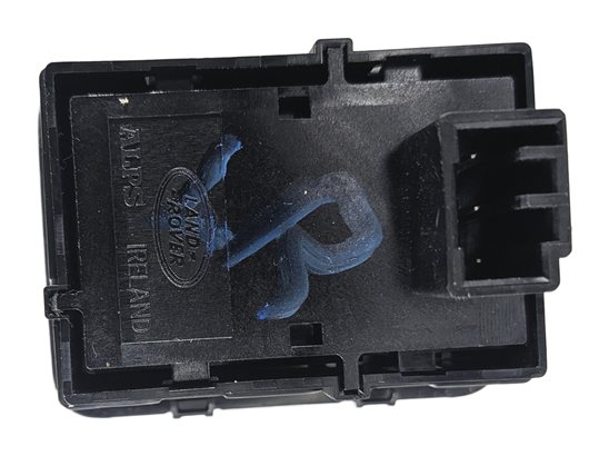 Thumbnail 7: 2017 LAND ROVER DISCOVERY L462 REAR LEFT 2ND ROW SEAT BACK RECLINE ADJUST SWITCH