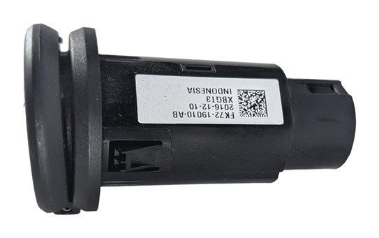 Thumbnail 6: 2017 LAND ROVER DISCOVERY L462 REAR RIGHT 3RD ROW USB CHARGER CHARGING PORT JACK