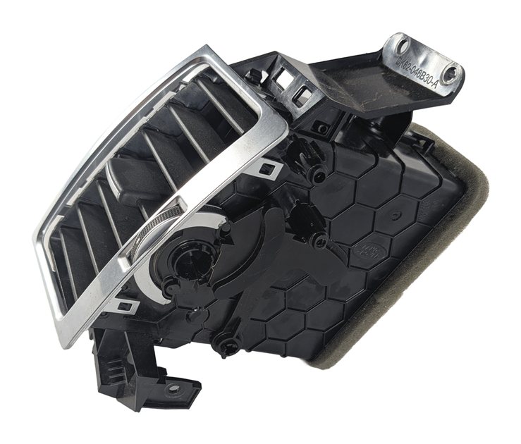 Thumbnail 6: 2017 LAND ROVER DISCOVERY L462 FRONT RIGHT PASSENGER DASH OUTER AC VENT (Black)