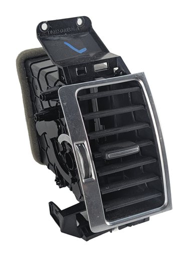 Thumbnail 3: 2017 LAND ROVER DISCOVERY L462 FRONT LEFT DRIVER DASH OUTER HEAT AC VENT (Black)