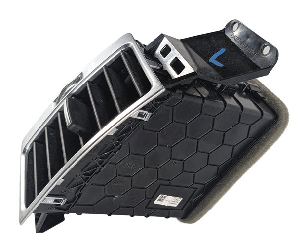 Thumbnail 6: 2017 LAND ROVER DISCOVERY L462 FRONT LEFT DRIVER DASH OUTER HEAT AC VENT (Black)