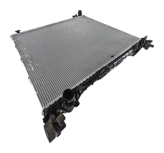 2017 LAND ROVER DISCOVERY (L462) 3.0L COOLANT COOLING RADIATOR NISSENS 64331