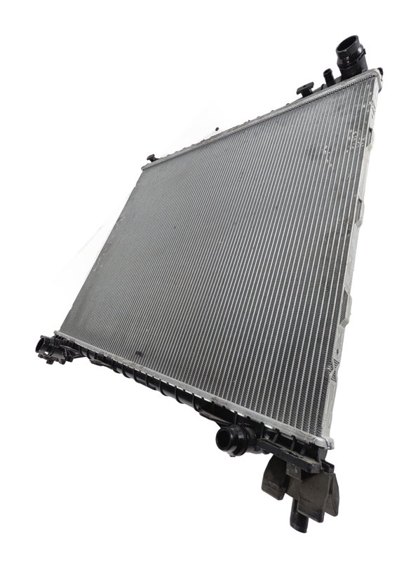 Thumbnail 4: 2017 LAND ROVER DISCOVERY (L462) 3.0L COOLANT COOLING RADIATOR NISSENS 64331