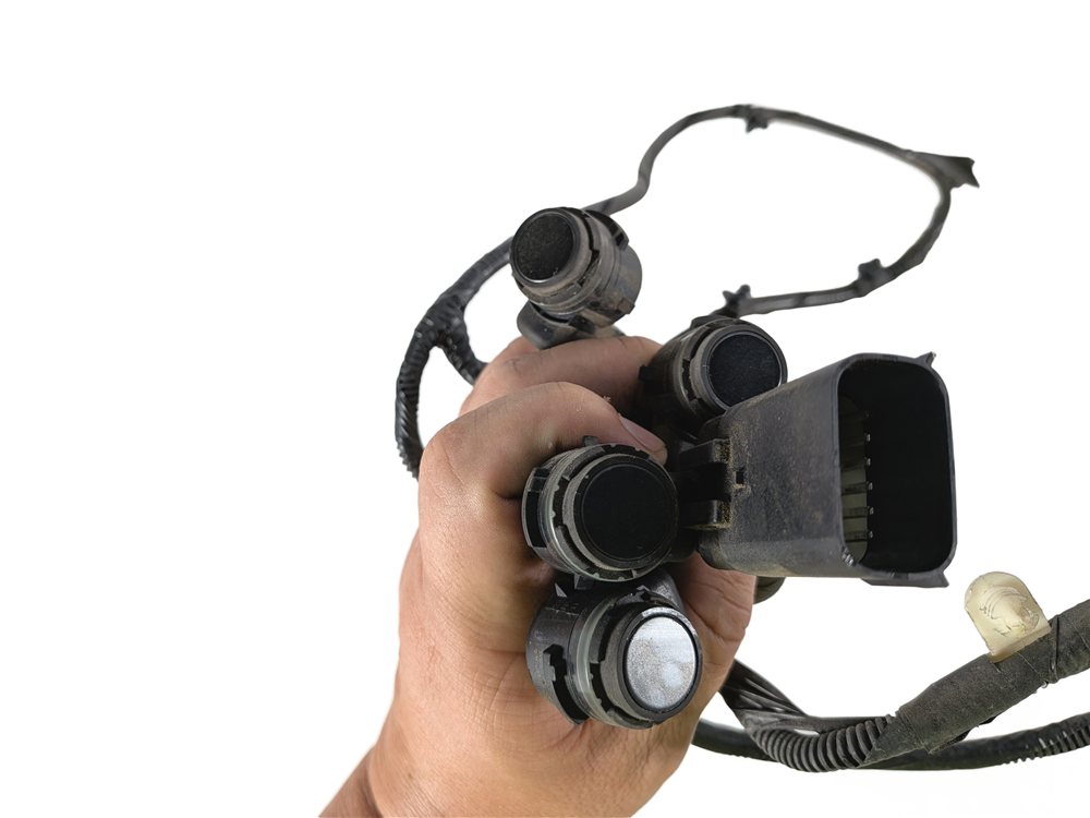 Thumbnail 4: 2017 LAND ROVER DISCOVERY L462 REAR PARKING PDC SENSOR SET/4 w/ HARNESS (Black)