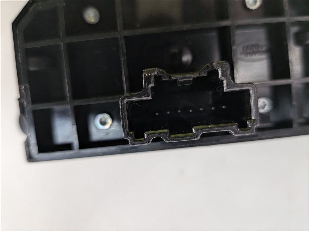 Thumbnail 9: 2017 LAND ROVER DISCOVERY (L462) ELECTRONIC PARK PARKING BRAKE SWITCH w/ TRIM