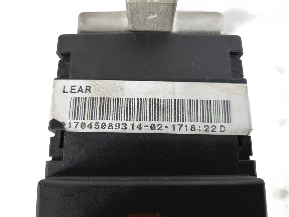 Thumbnail 9: 2017 LAND ROVER DISCOVERY L462 3.0L POSITIVE BATTERY TERMINAL CLAMP 500A FUSE