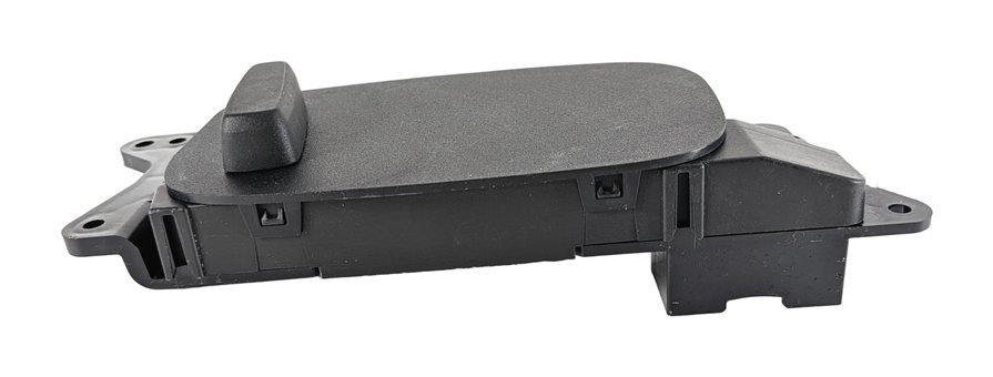 Thumbnail 2: 2017 LAND ROVER DISCOVERY L462 REAR RIGHT 2ND ROW POWER SEAT ADJUSTMENT SWITCH