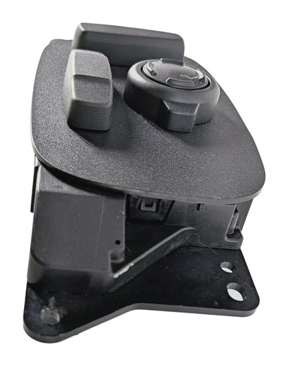 Thumbnail 4: 2017 LAND ROVER DISCOVERY L462 FRONT RIGHT PASSENGER POWER SEAT ADJUST SWITCH