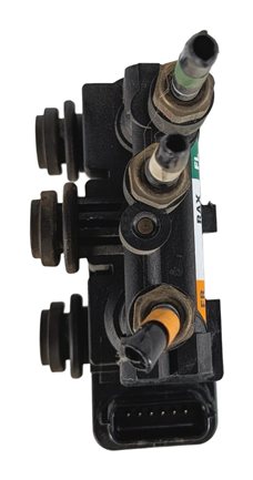 Thumbnail 3: 17 LAND ROVER DISCOVERY L462 FRONT AIR SUSPENSION VALVE BLOCK SOLENOID MANIFOLD