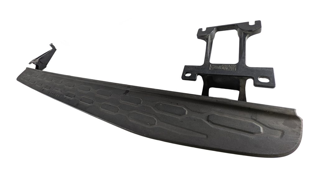 Thumbnail 6: 2017 LAND ROVER DISCOVERY (L462) RIGHT SIDE STEP RUNNING BOARD w/ BRACKETS BLACK